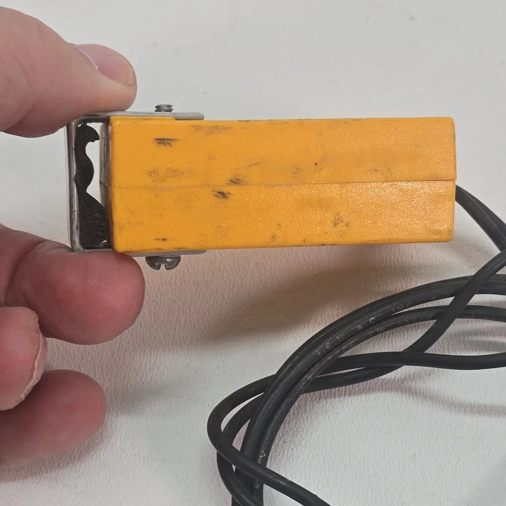 Aprilaire/Research Products Model No. 51 Current Sensing Relay 120VAC 50 W‎